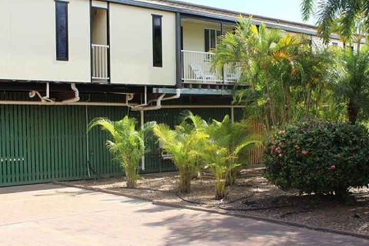 Property Grounds 24 of 27