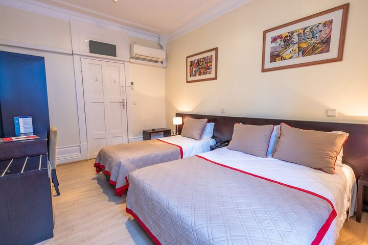Room 15 of 36