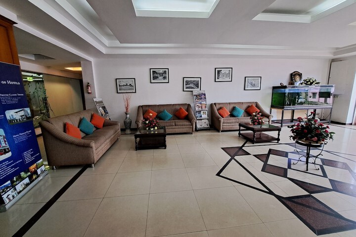 Hotel Interior 8 of 165