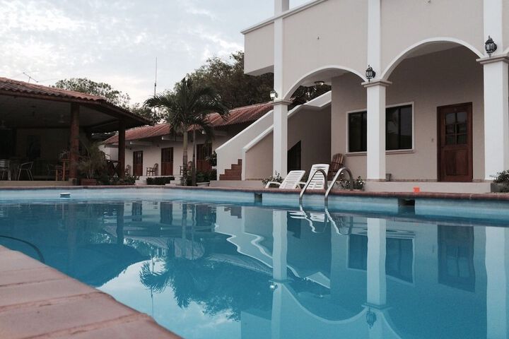 Pool 15 of 18