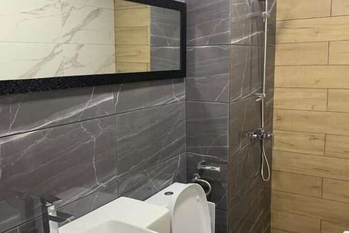 Room 14 of 15