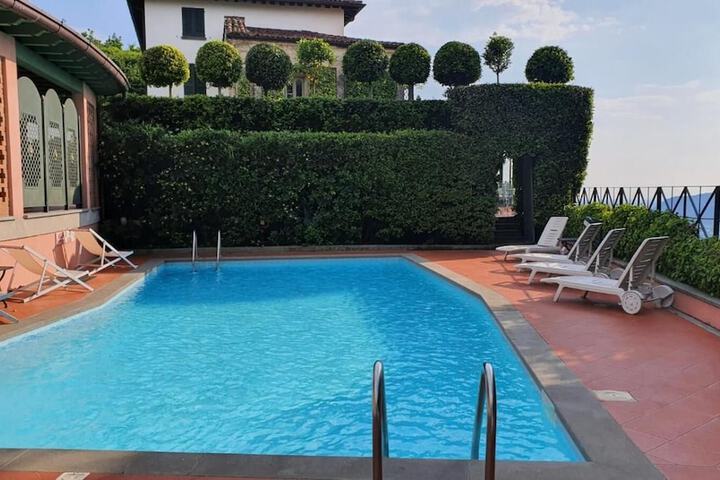 Pool 58 of 87
