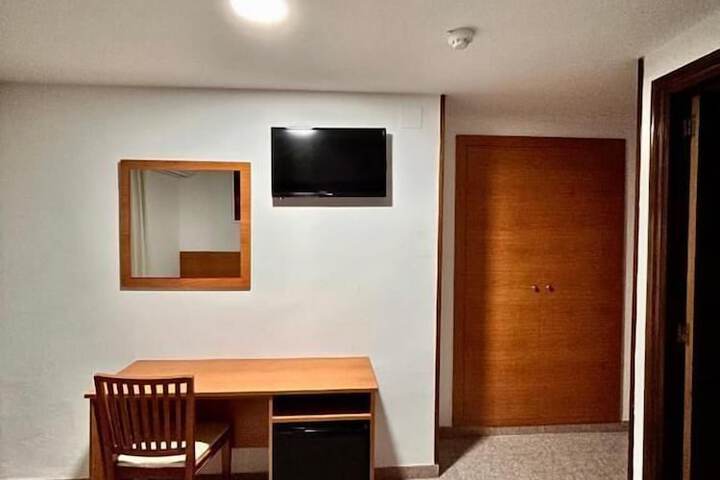 Room 7 of 31