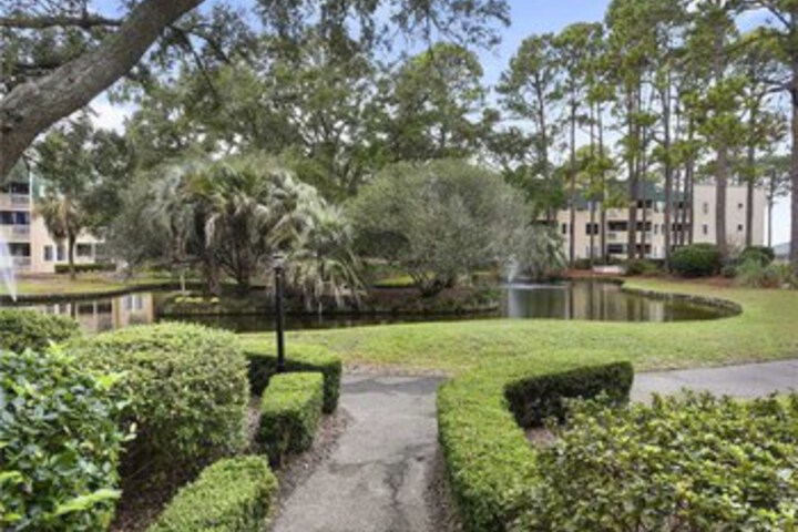 Property Grounds 27 of 38