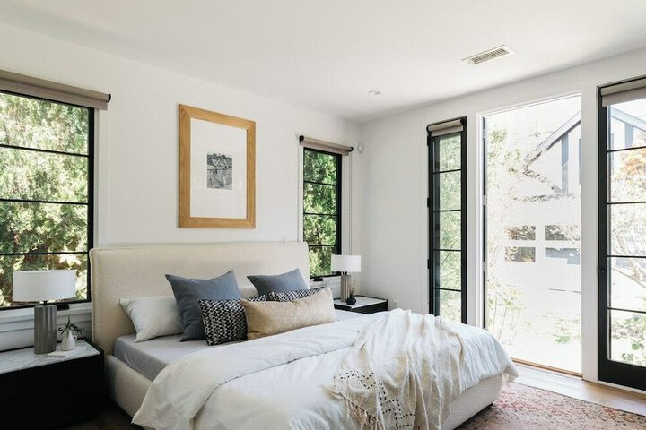 Room 3 of 20