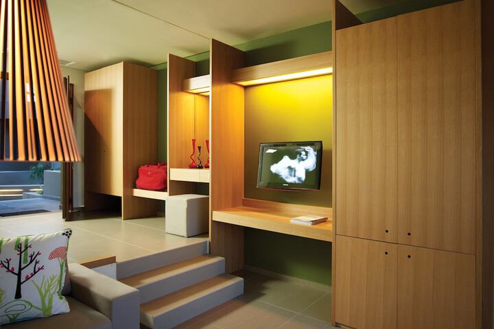 Room 15 of 97