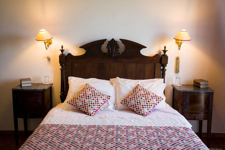 Room 5 of 27