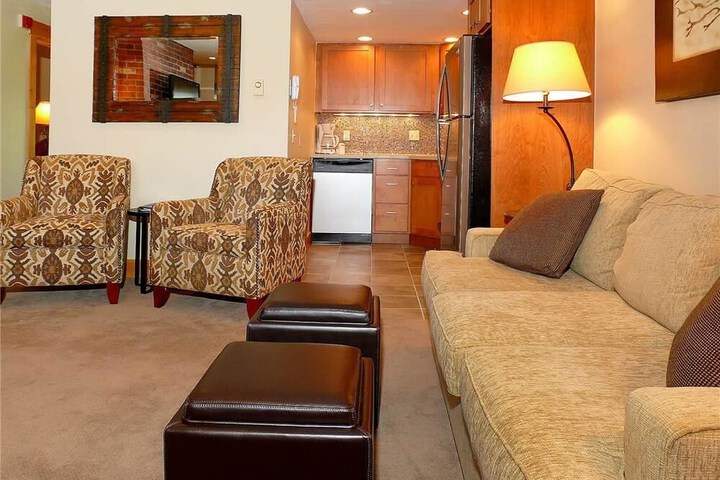 Room 53 of 126