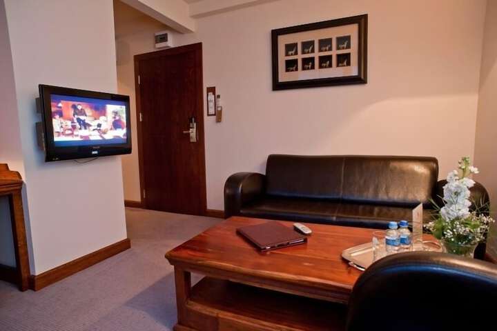 Room 17 of 65