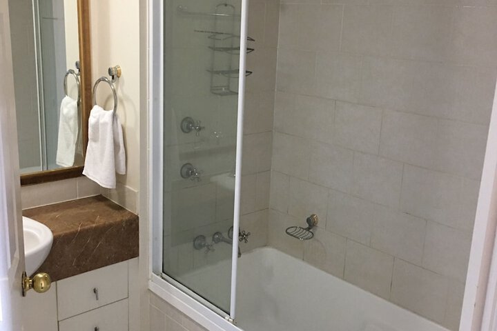 Room 15 of 29