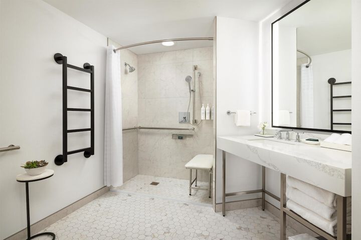 Bathroom shower