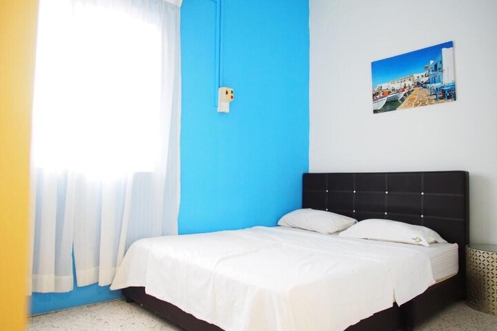 OYO HOME 90647 Mac Inn 94