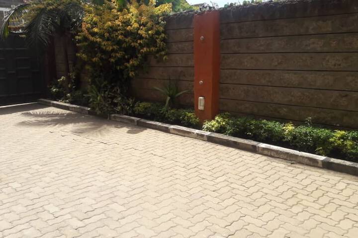 Property Grounds 22 of 24
