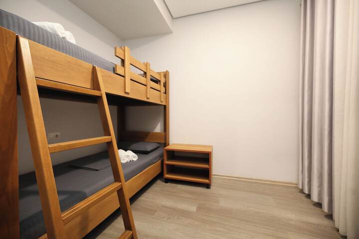 Room 31 of 99