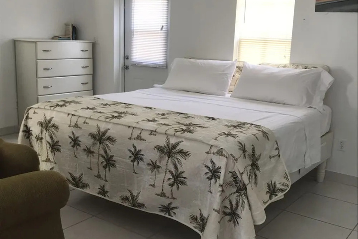 Room 3 of 13