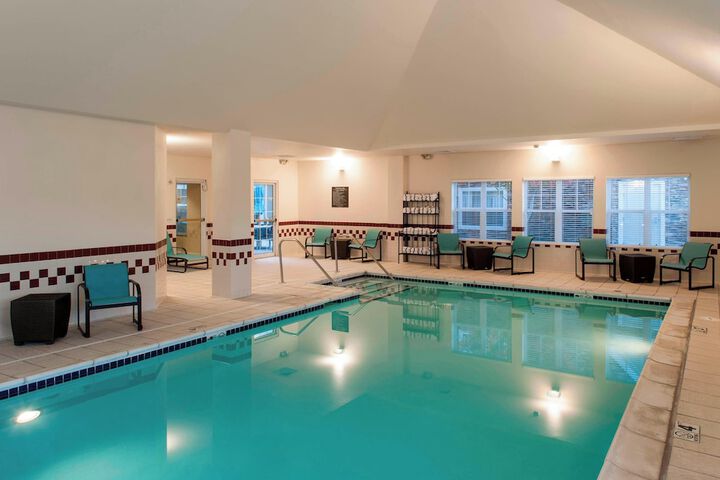 Pool 15 of 24