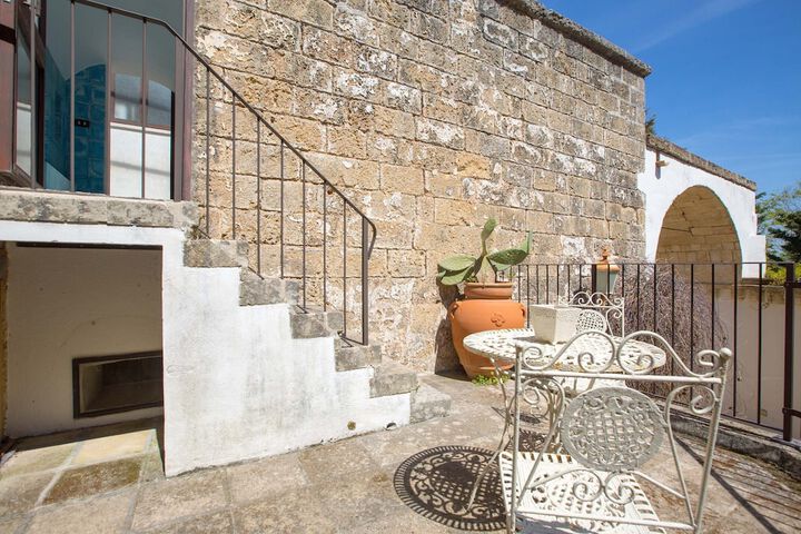 Terrace/Patio 9 of 65