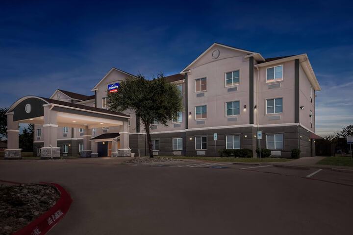 Hotel 48 of 49