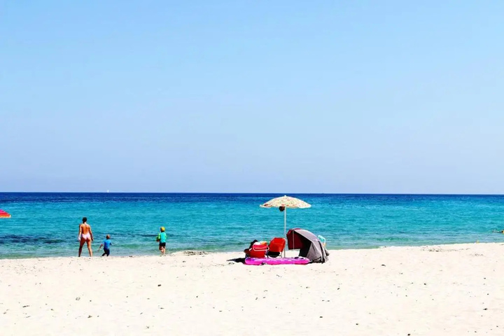 Beach 13 of 17