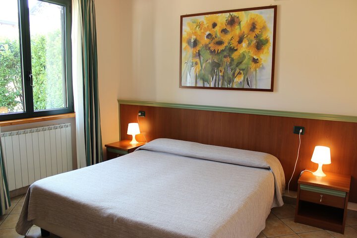 Room 3 of 26