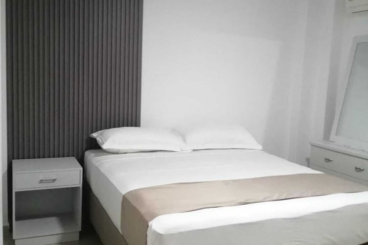 Room 4 of 45