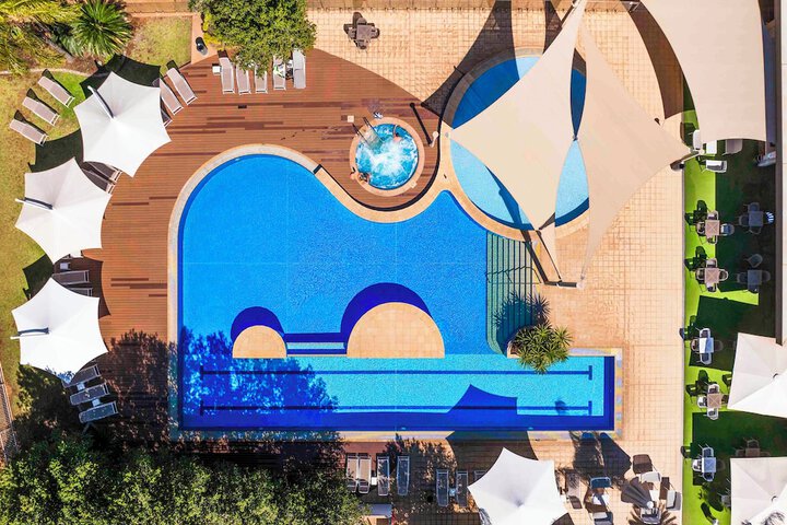 Pool 63 of 117
