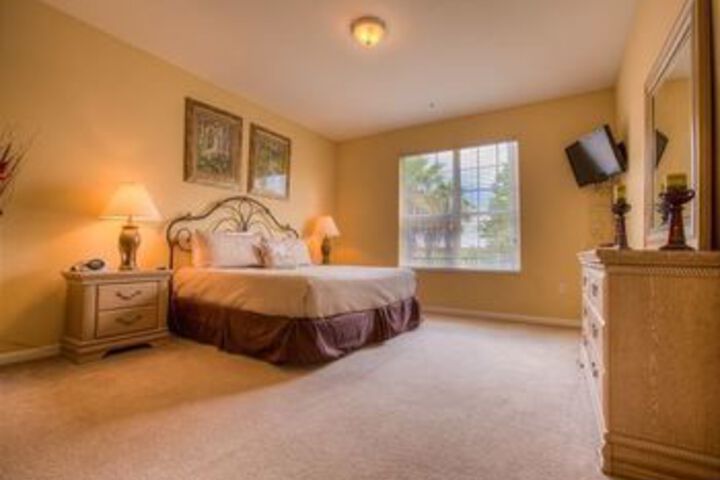 Room 12 of 31