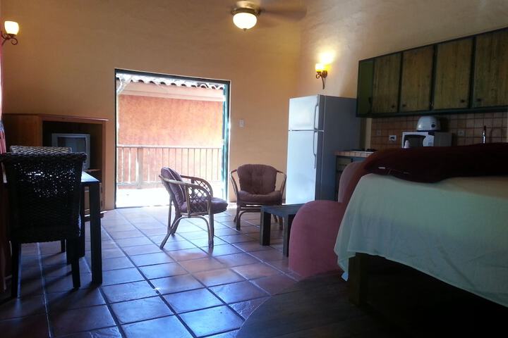 Room 16 of 37