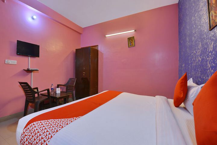 Room 6 of 24