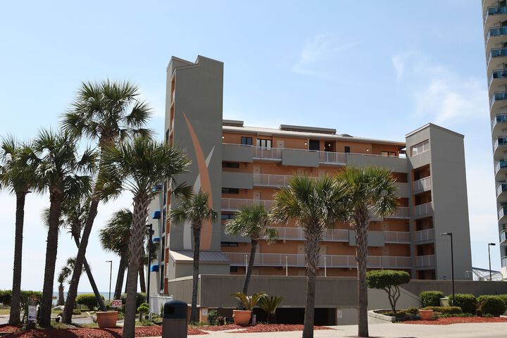 Hotel 43 of 48