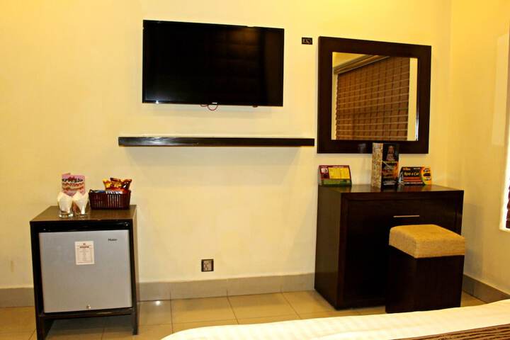 Room 19 of 47