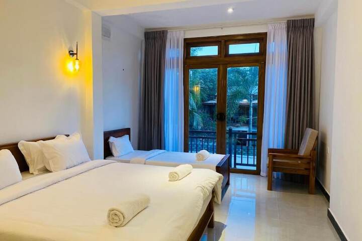 Room 4 of 26