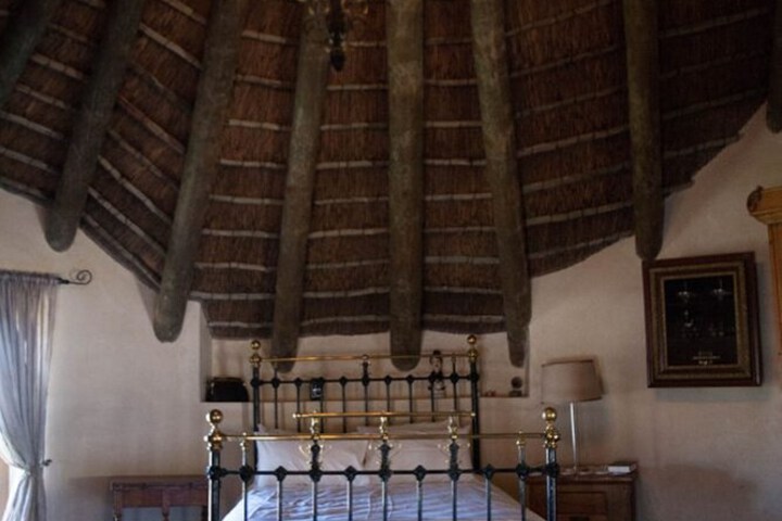 Room 6 of 49