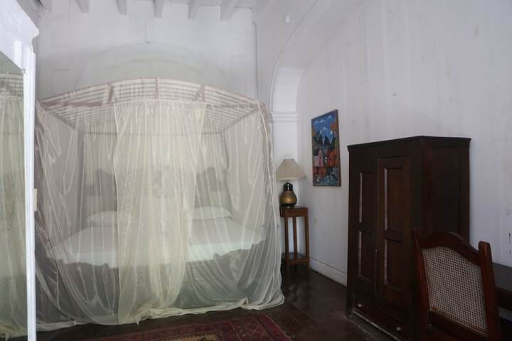 Room 70 of 155