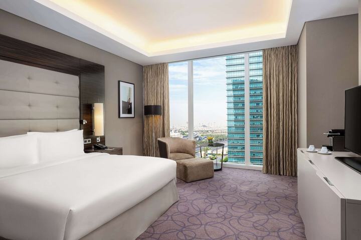 Room 35 of 114