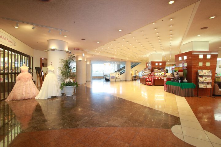 Hotel Lobby