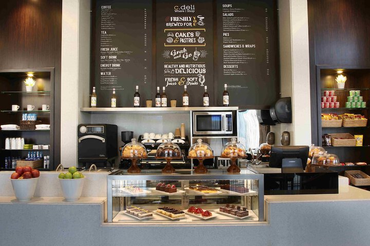 Breakfast/Coffee Service 82 of 131