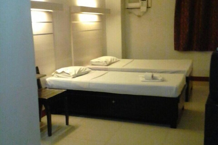 Room 43 of 94