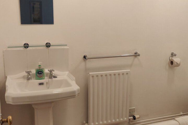 Room 20 of 32
