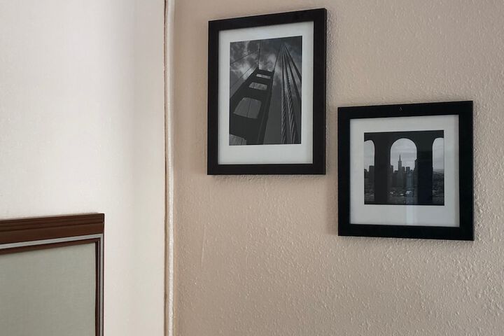 Room 6 of 44