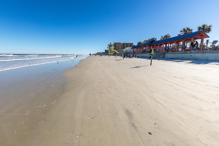 Beach 61 of 73