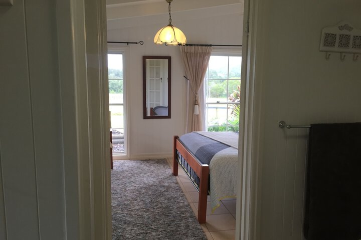 Room 4 of 52