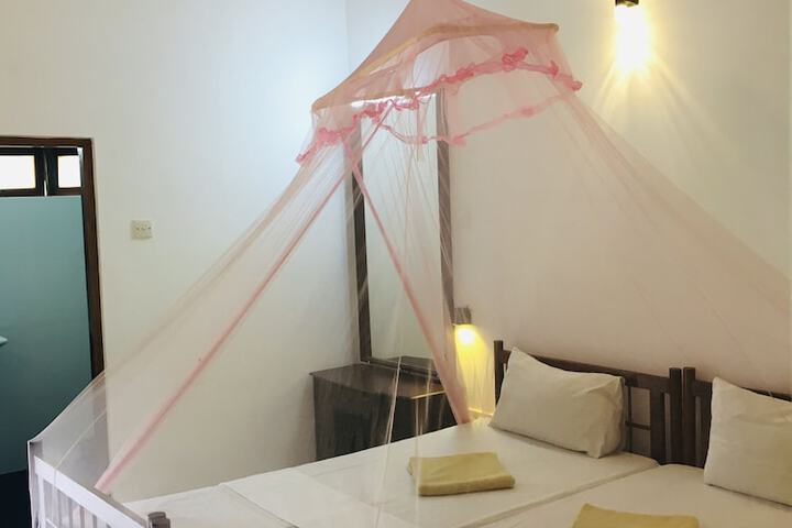 Room 40 of 123