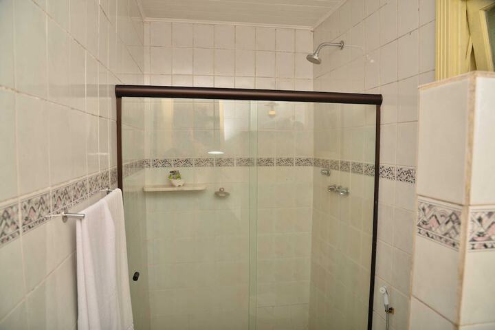 Room 138 of 223