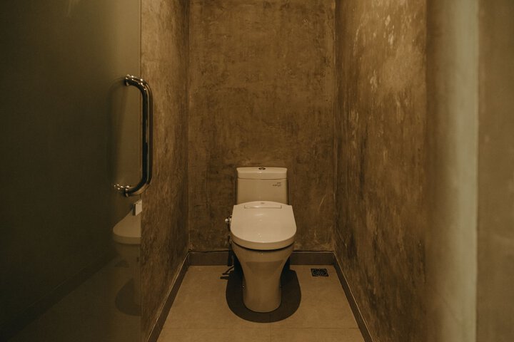 Room 44 of 62