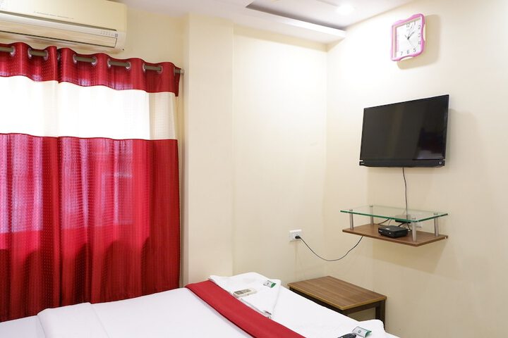 Room 30 of 64