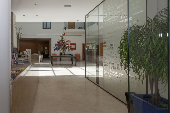 Hotel 7 of 70