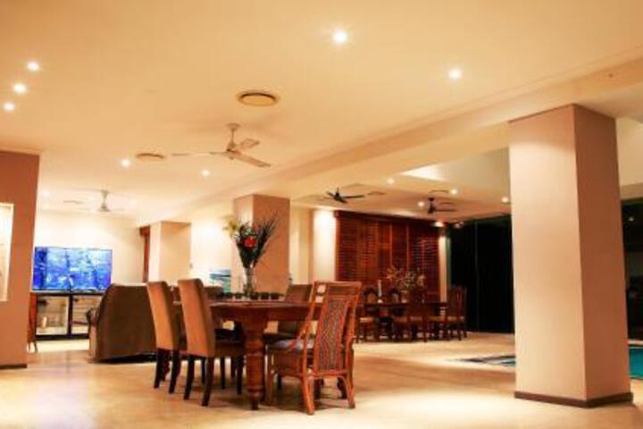 Suite 40 of 118
