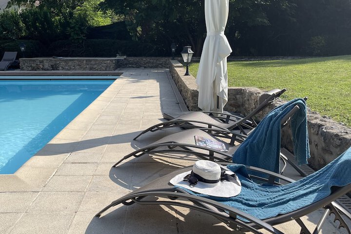Pool 42 of 59