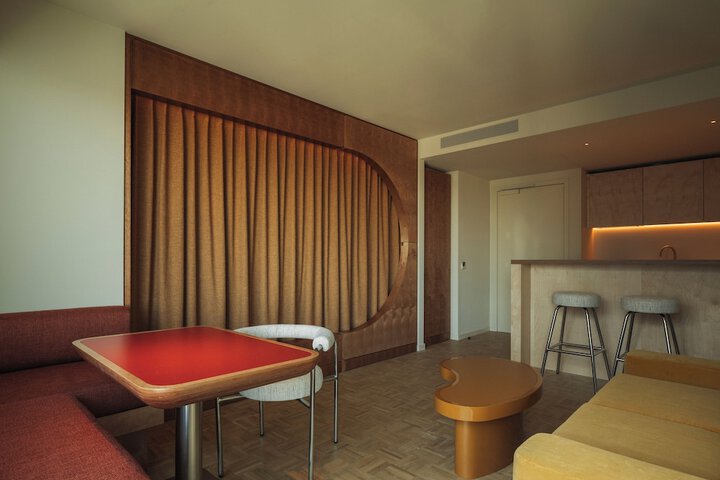 Room 36 of 75